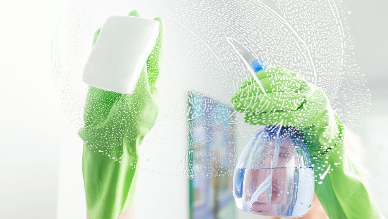 Cómo limpiar la mampara de la ducha